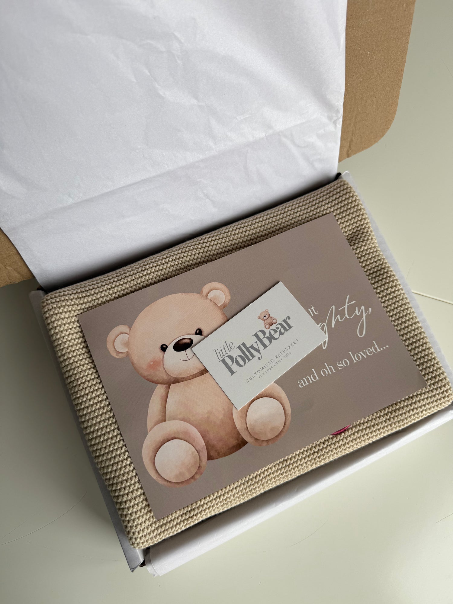 Handmade baby blanket gift ideas from Little Polly Bear – personalised and embroidered keepsakes crafted in the UK.
